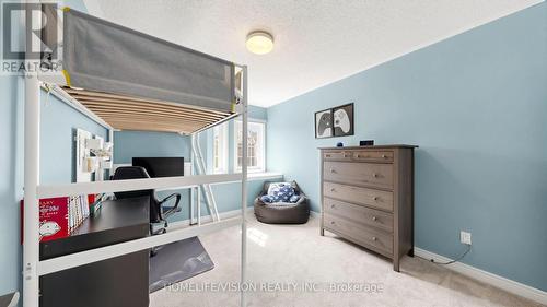 19 - 190 Harding Boulevard W, Richmond Hill, ON - Indoor