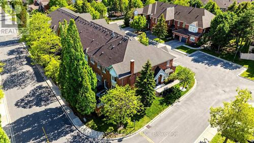 19 - 190 Harding Boulevard W, Richmond Hill, ON - Outdoor