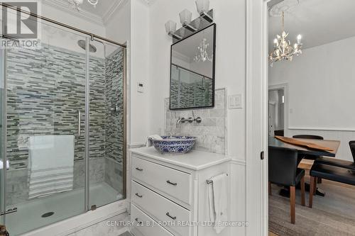13 Nelson Square E, Barrie, ON - Indoor Photo Showing Other Room