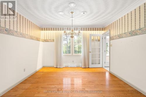 5660 Fifth Line, Guelph/Eramosa, ON - Indoor Photo Showing Other Room
