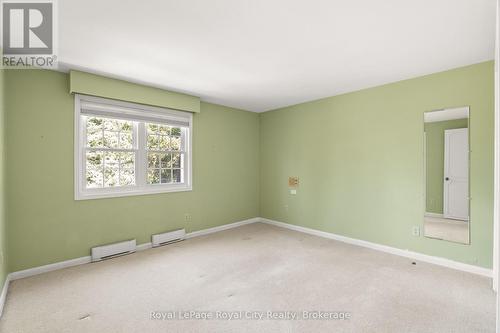 5660 Fifth Line, Guelph/Eramosa, ON - Indoor Photo Showing Other Room