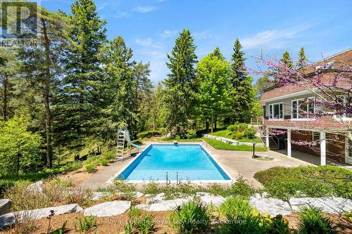 5660 Fifth Line, Guelph/Eramosa, ON - Outdoor With In Ground Pool