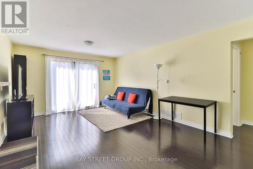 489 Fergo Avenue, Mississauga, ON - Indoor