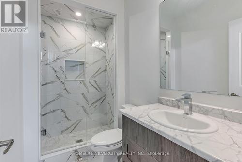 71 Raspberry Rdg Avenue, Caledon, ON - Indoor Photo Showing Bathroom