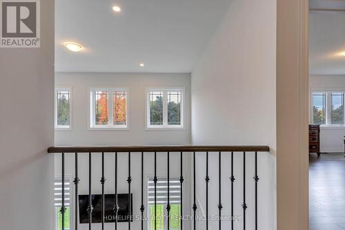 71 Raspberry Rdg Avenue, Caledon, ON - Indoor Photo Showing Other Room