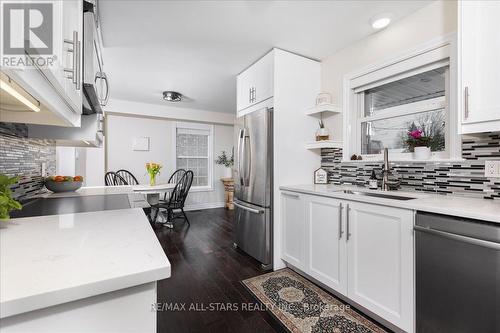 420 Centre Street, Brock, ON - Indoor Photo Showing Kitchen