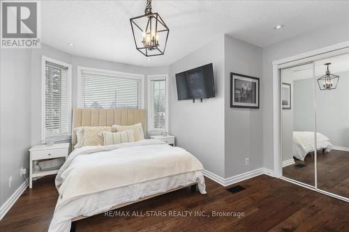 420 Centre Street, Brock, ON - Indoor Photo Showing Bedroom