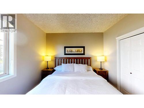 400 Bighorn Boulevard Unit# 416 K1, Radium Hot Springs, BC - Indoor Photo Showing Bedroom