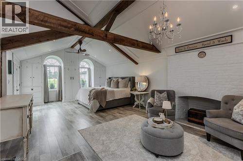 351 Rock Chapel Road, Dundas, ON - Indoor
