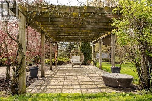 351 Rock Chapel Road, Dundas, ON - Outdoor