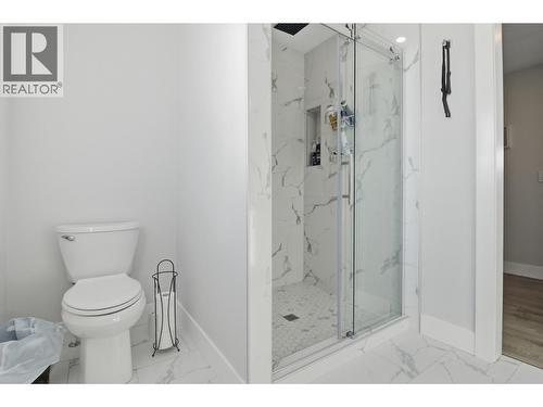 11203 112 Avenue, Fort St. John, BC - Indoor Photo Showing Bathroom