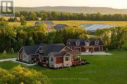 8672 COUNTY RD 91 ROAD Clearview, ON L0M 1S0