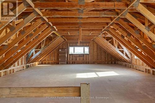 8672 County Rd 91 Road, Clearview, ON - Indoor Photo Showing Other Room