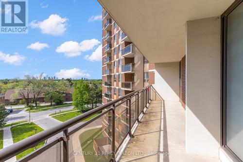 608 - 121 Trudelle Street, Toronto, ON - Outdoor