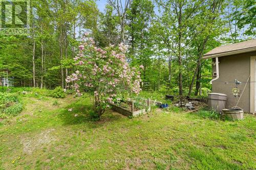 454 Kennedy Drive, Trent Lakes, ON - Outdoor