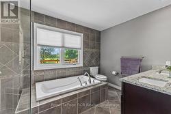 Ensuite - 