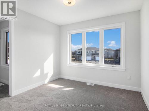 6 Morrall Court, Arnprior, ON - Indoor Photo Showing Other Room