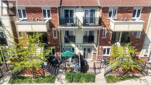 30 - 2285 BUR OAK AVENUE  Markham (Greensborough), ON L6E 0B9