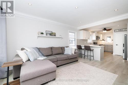 70 GHENT STREET  St. Catharines (Vine/Linwell), ON L2N 2C9
