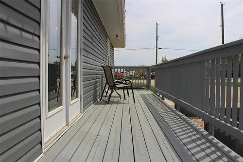 Another view of the south facing side of the deck. - 387 William Street, Arborg, MB - Outdoor With Deck Patio Veranda With Exterior