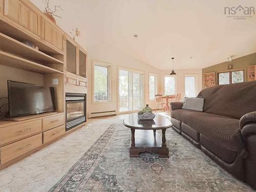 10797 Highway 105, Aberdeen, NS 