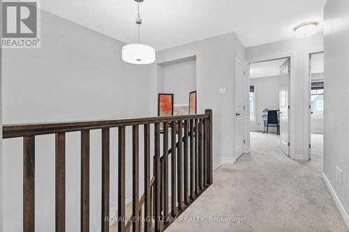 310 Kanashtage Terrace, Ottawa, ON - Indoor Photo Showing Other Room
