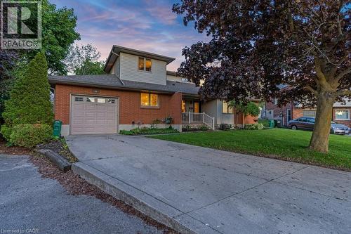 26 Esther Avenue, Cambridge, ON - Outdoor