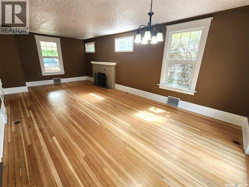 1418 2Nd Street, Estevan, SK 