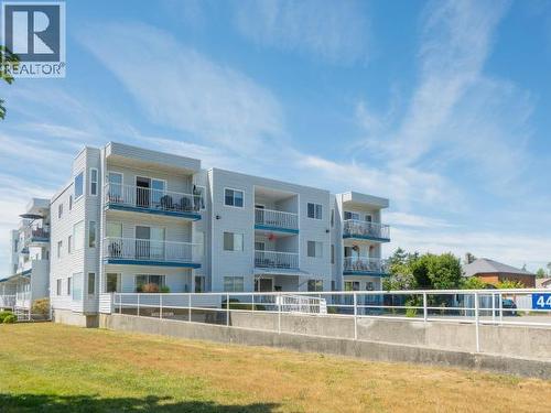 103-4477 MICHIGAN AVE  Powell River, BC V8A 2S4