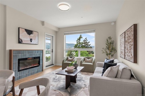 #213-2881 Leigh Rd  Langford, BC V9B 4G5