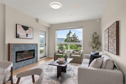 #213-2881 Leigh Rd Langford, BC V9B 4G5