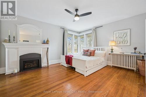 113 Queen Street, Guelph (General Hospital), ON - Indoor Photo Showing Other Room With Fireplace