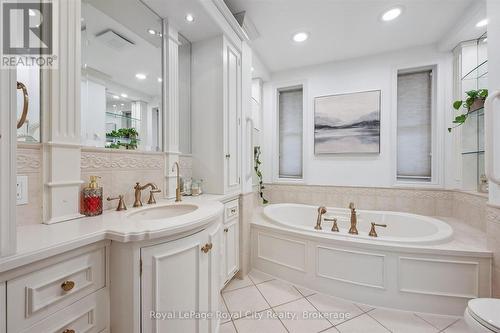 113 Queen Street, Guelph (General Hospital), ON - Indoor Photo Showing Bathroom