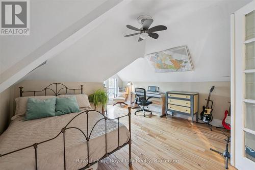 113 Queen Street, Guelph (General Hospital), ON - Indoor Photo Showing Bedroom
