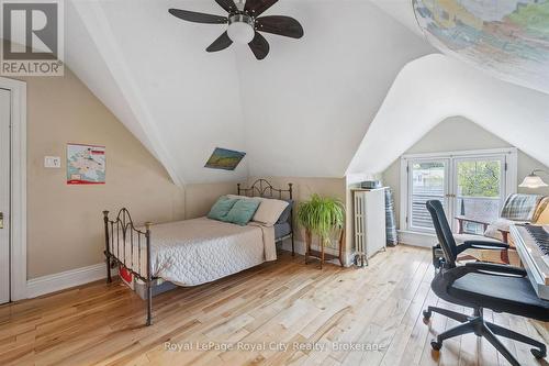 113 Queen Street, Guelph (General Hospital), ON - Indoor Photo Showing Bedroom