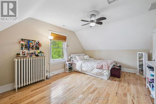 113 Queen Street, Guelph (General Hospital), ON - Indoor Photo Showing Bedroom