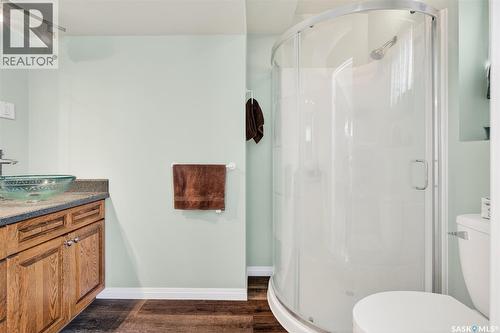 1381 Prince Crescent, Moose Jaw, SK - Indoor Photo Showing Bathroom