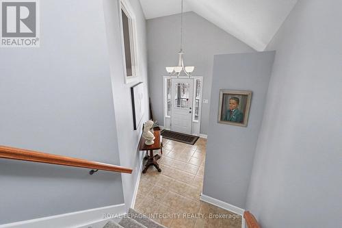 15 Marsh Sparrow Private, Ottawa, ON - Indoor Photo Showing Other Room