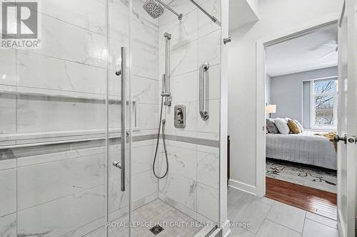 15 Marsh Sparrow Private, Ottawa, ON - Indoor Photo Showing Bathroom
