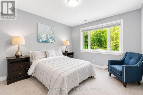 15 Marsh Sparrow Private, Ottawa, ON - Indoor Photo Showing Bedroom