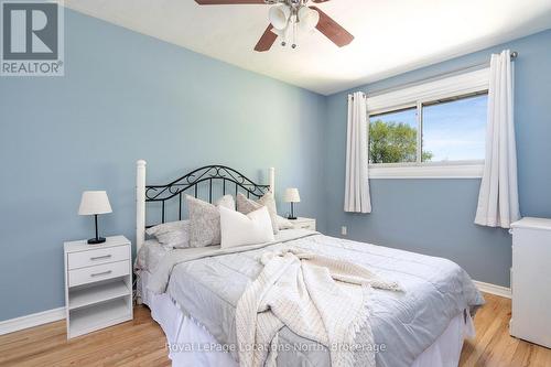 26 Dickson Road, Collingwood, ON - Indoor Photo Showing Bedroom