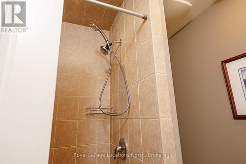 132 Dory Row, Blue Mountains, ON - Indoor Photo Showing Bathroom