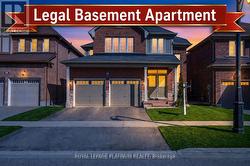 15 AYLESBURY DRIVE  Brampton, ON L7A 0V3