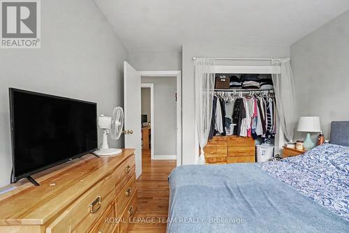 707 Edison Avenue, Ottawa, ON - Indoor Photo Showing Bedroom
