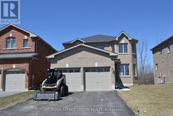 41 CAREW BOULEVARD Kawartha Lakes, ON K9V 0P7