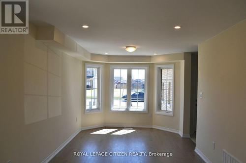41 Carew Boulevard, Kawartha Lakes, ON - Indoor Photo Showing Other Room