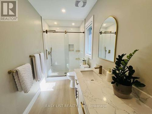 25350 C Highway 62, Bancroft, ON - Indoor Photo Showing Bathroom