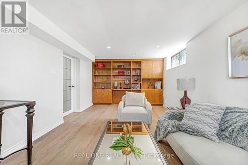 1 Gilroy Drive, Toronto, ON - Indoor