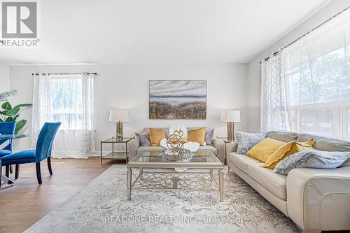 1 Gilroy Drive, Toronto, ON - Indoor Photo Showing Living Room