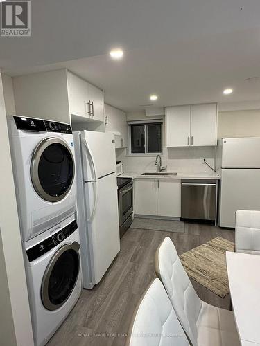 Bsmt - 2389 Morrison Avenue, Mississauga, ON - Indoor Photo Showing Laundry Room